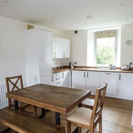 Apartamento House 3 *